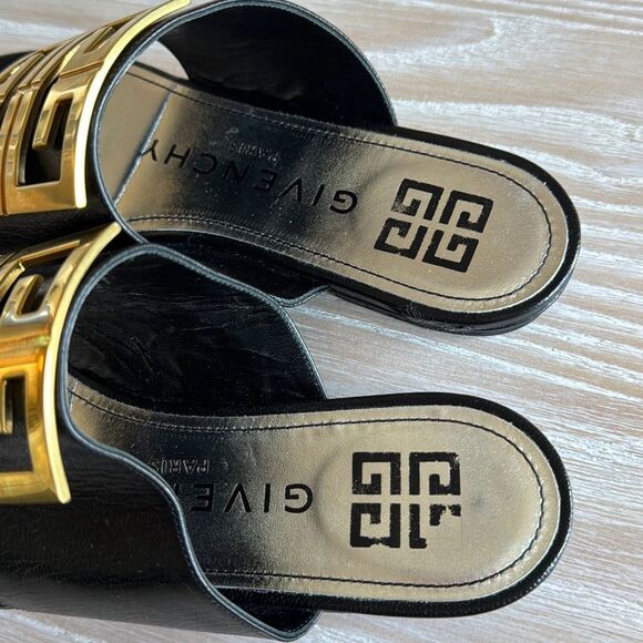 Givenchy Goatskin 4G Flat Toe Ring size 37 - Picture 5 of 11